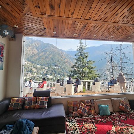 Хостел The Bunksters Mcleodganj, Dharmkot Мак-Леод-Гейндж Экстерьер фото