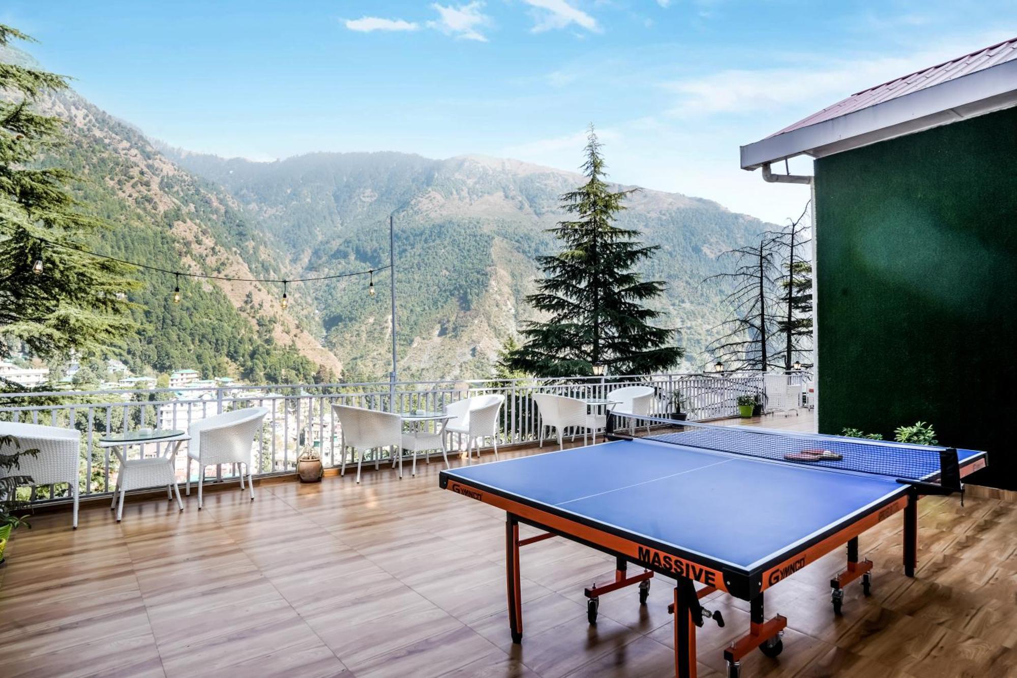 Хостел The Bunksters Mcleodganj, Dharmkot Мак-Леод-Гейндж Экстерьер фото