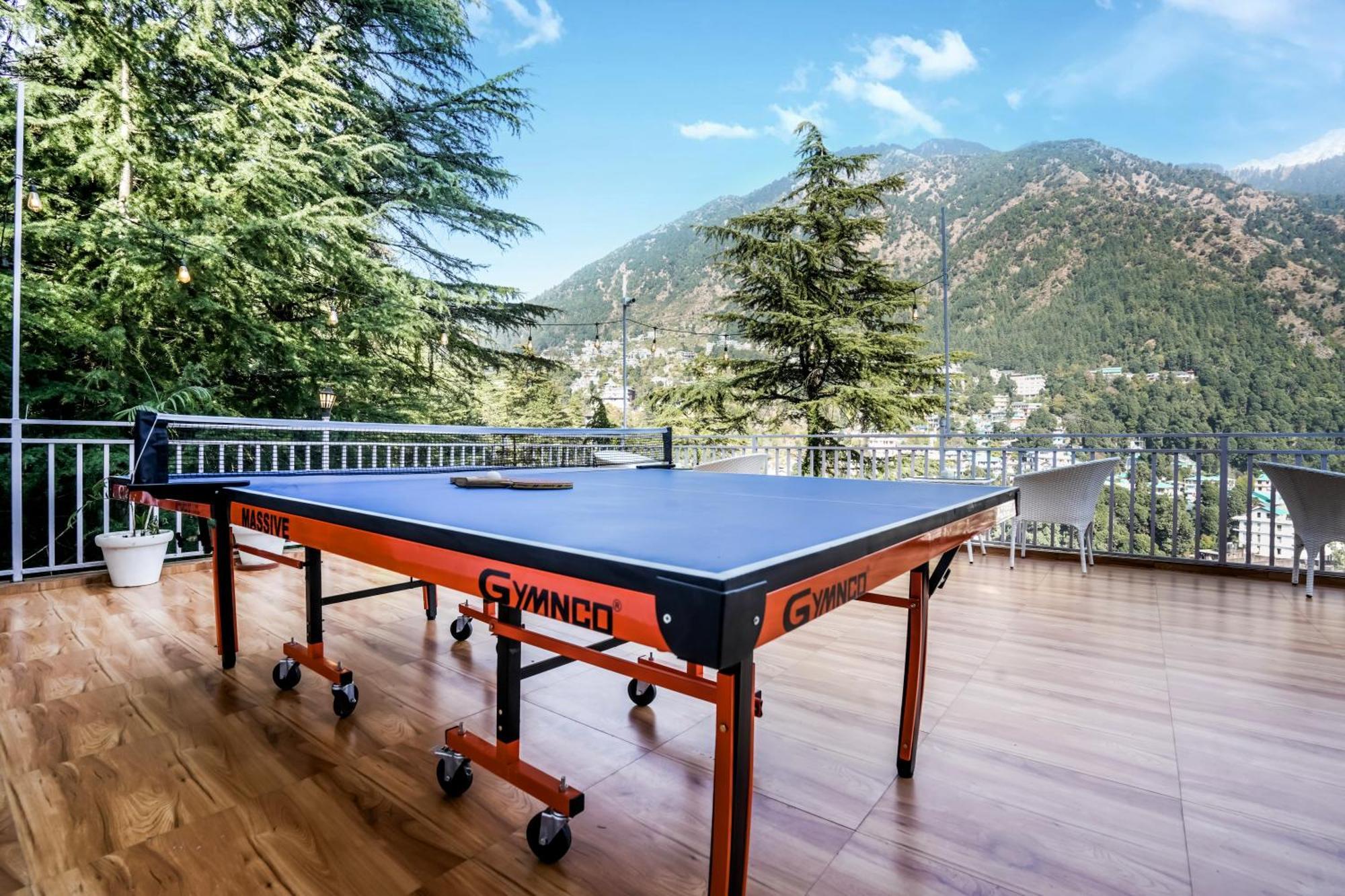 Хостел The Bunksters Mcleodganj, Dharmkot Мак-Леод-Гейндж Экстерьер фото